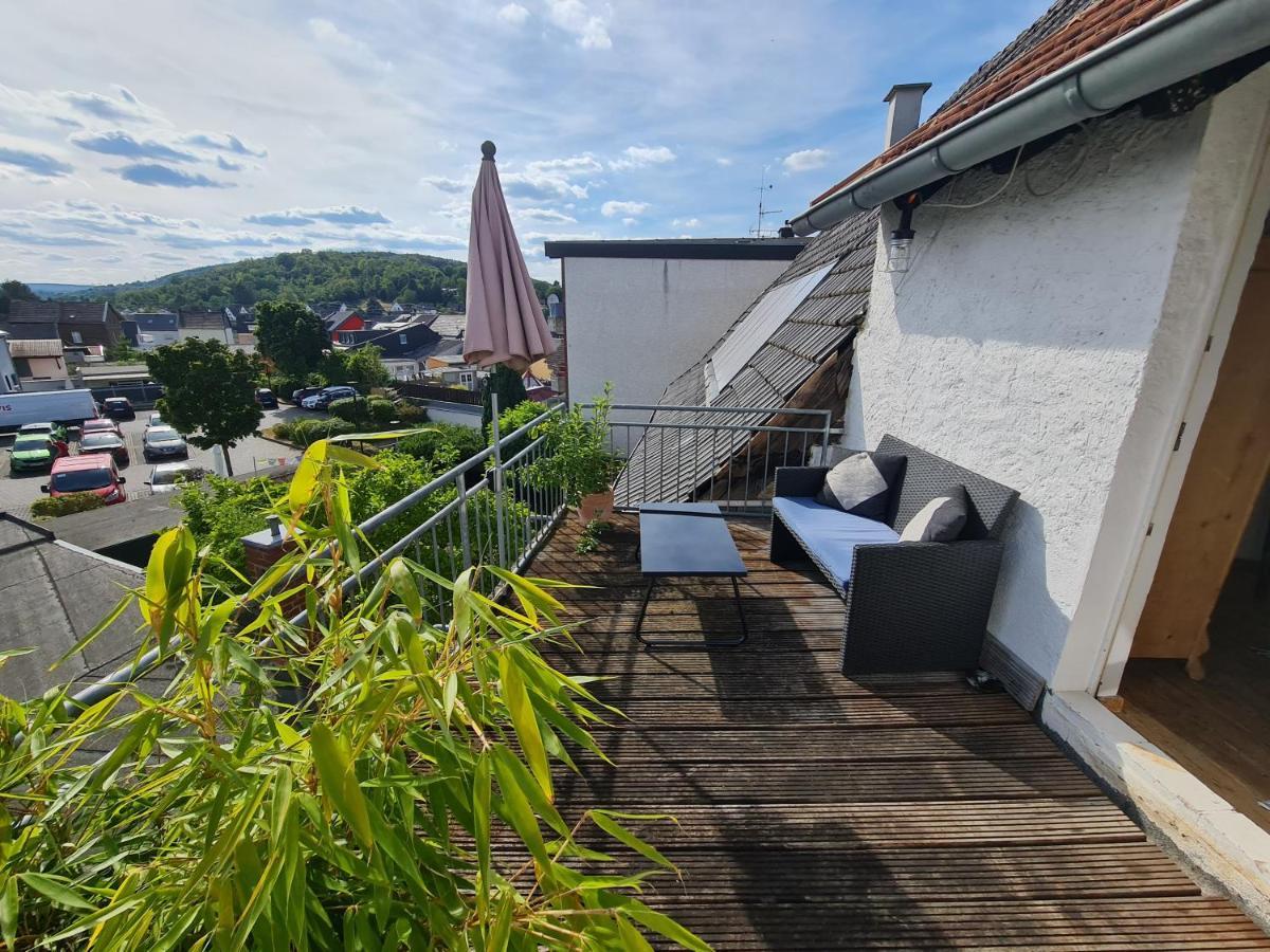 Geschmackvolle Wohnung Im Herzen Von Sinzig Exterior foto